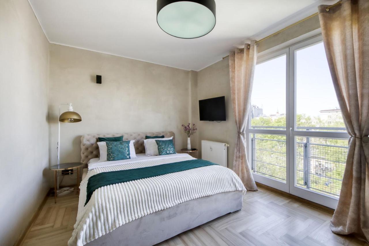 Palladium Elektoralna Apartments Варшава Экстерьер фото